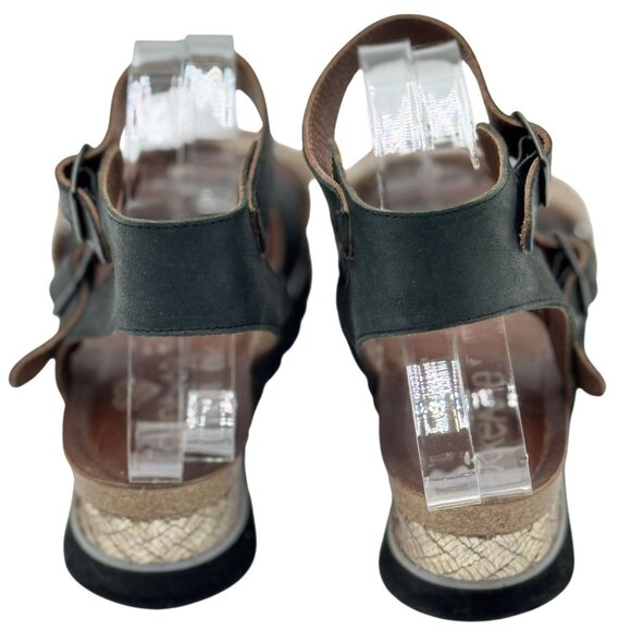 Made in Spain Leather Black/Gold Sandals TakeMe Size 41Womens Cushioned Insoles - Picture 4 of 12